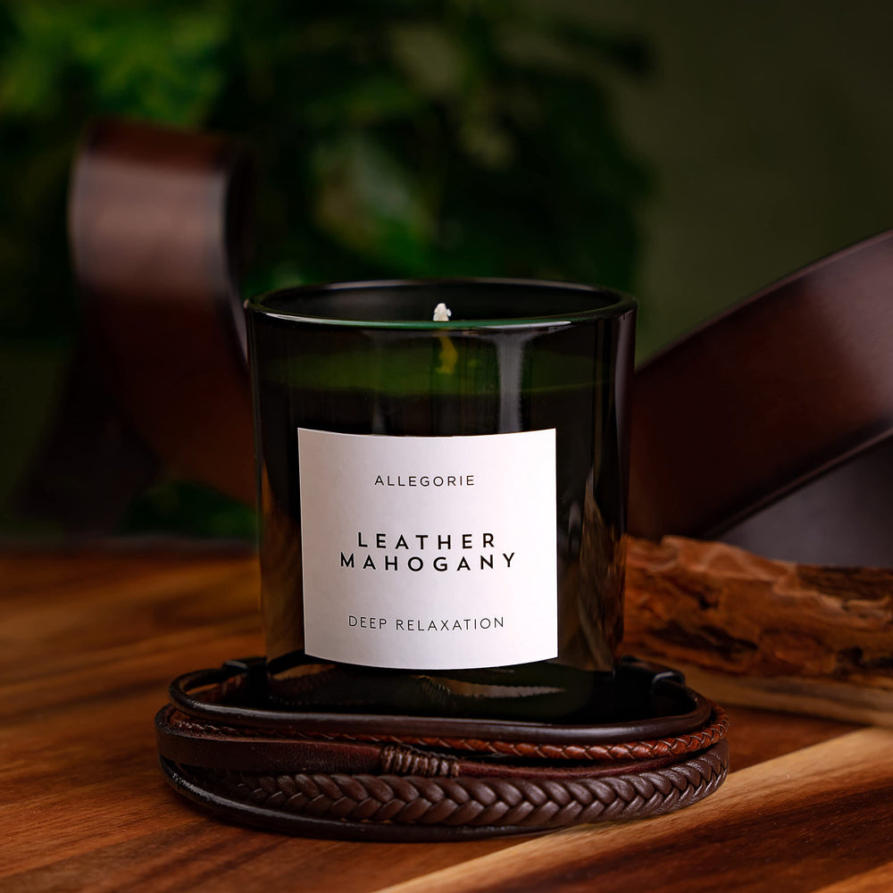 Allegorie candle flame burn image showing clean soy wax