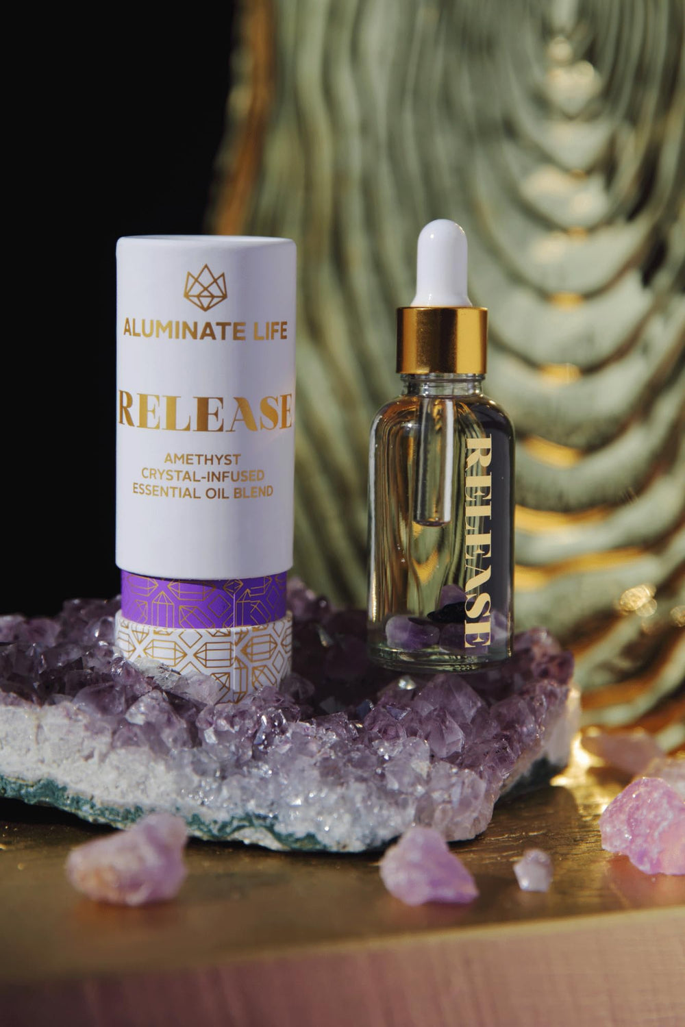 Aluminate Life shower or bath aromatherapy for a spa-like moment.