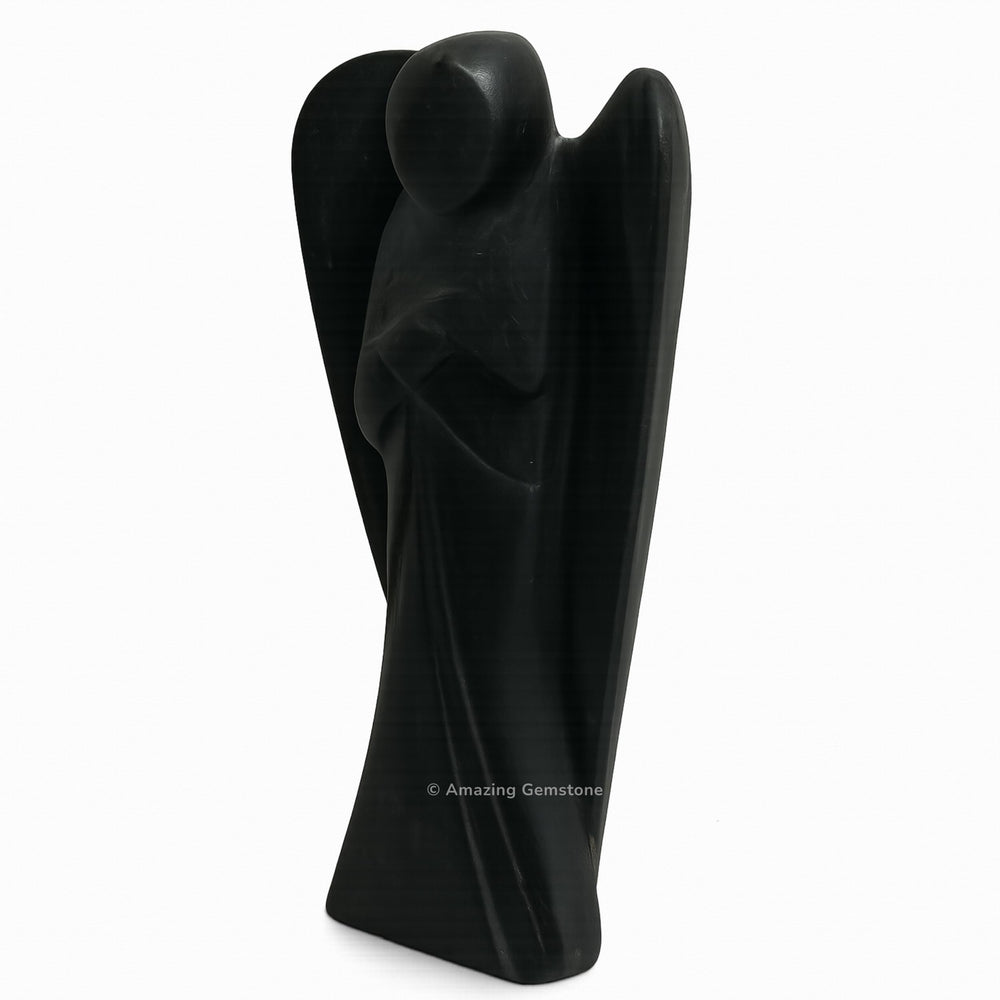 Amazing Gemstone Shungite Angel serves as a calm pocket guardian in daily life.