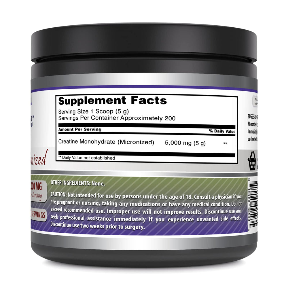 Amazing Nutrition creatine scoop demonstrates proper serving for consistency