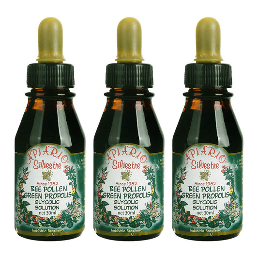 Apiario Silvestre bottle pour: convenient, alcohol-free glycolic solution for daily use.
