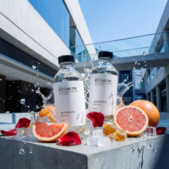 AROMASOUL amber and musk trail adds depth to the scent.