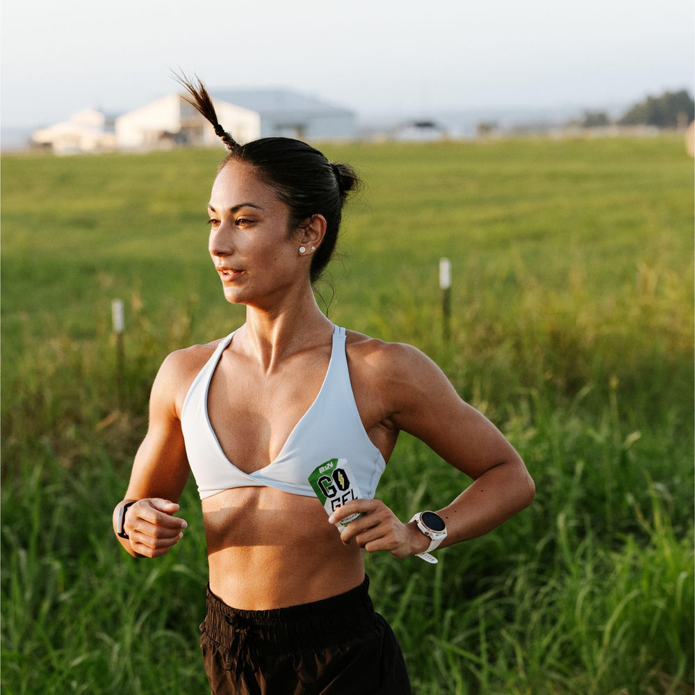 Opening the packet, Endurance Apple Cinnamon ready for a quick energy hit