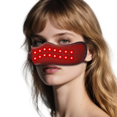 BEDHUM nose warmer on the face for quick nasal comfort at home.