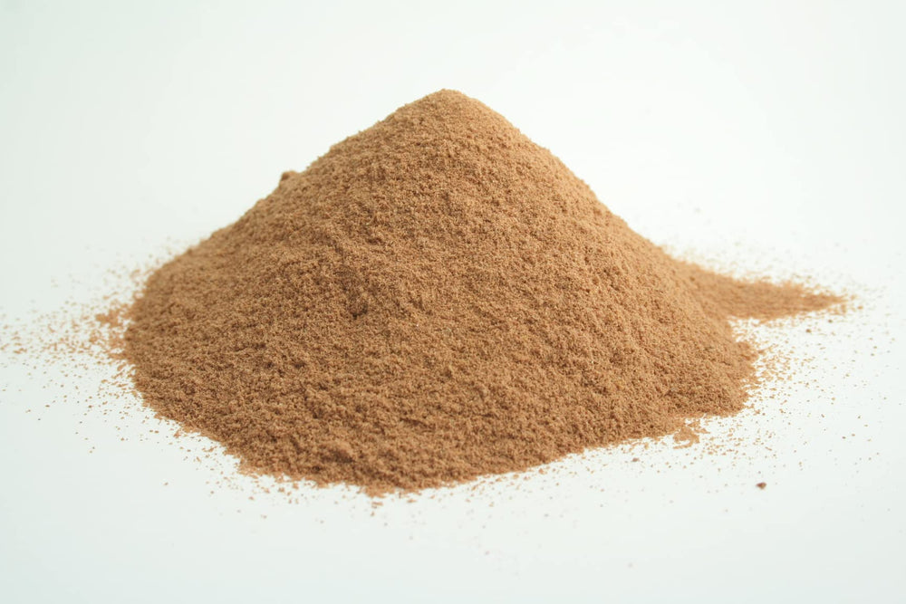 Berry Beautiful raspberry seed powder in a smoothie demonstrates quick usage
