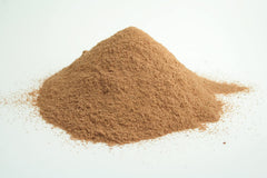Berry Beautiful raspberry seed powder in a smoothie demonstrates quick usage