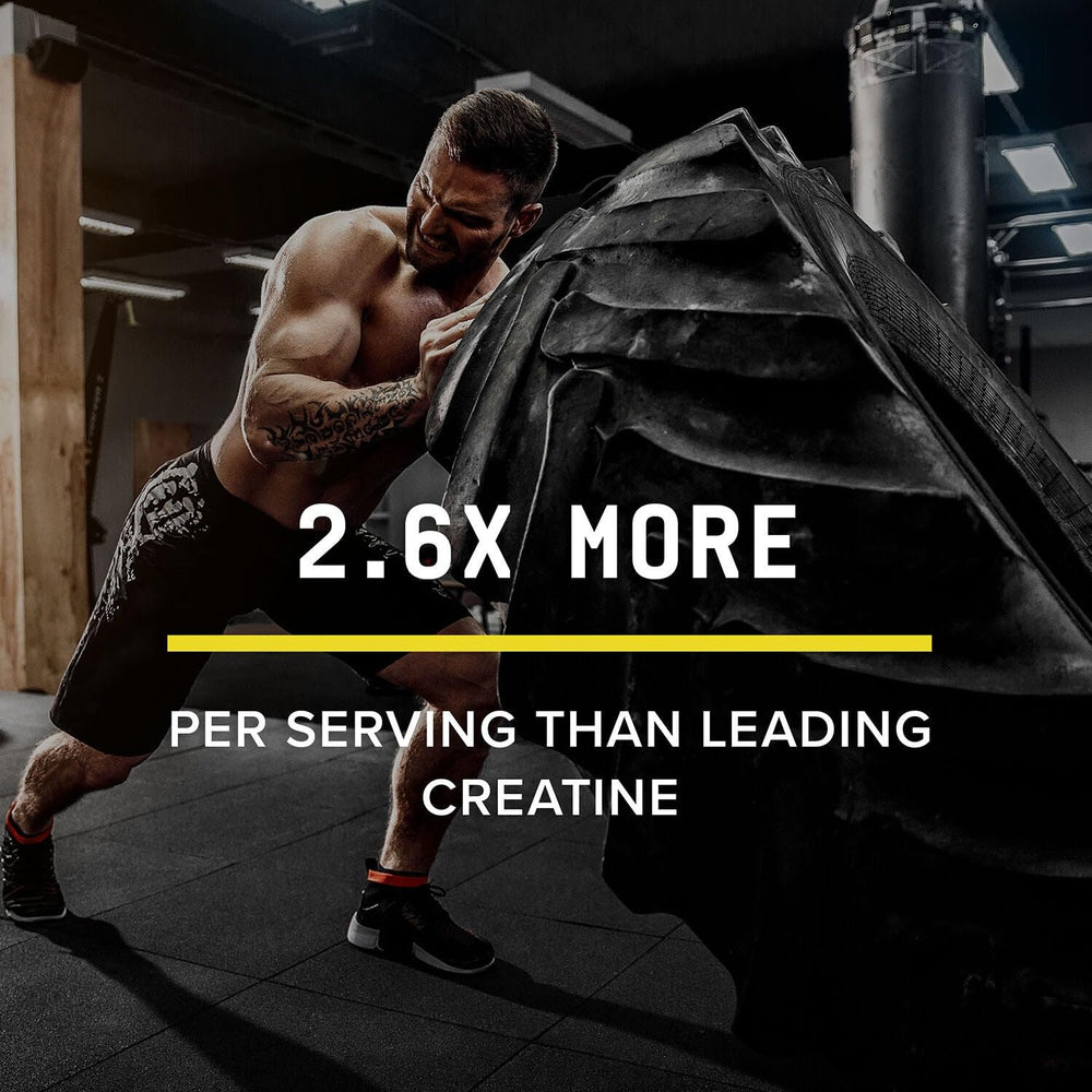 Creatine HCl powder dissolving quickly in water for easy mix