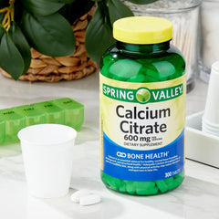 ViT4US Spring Valley bone health scene suggests daily care.