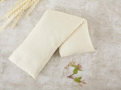 Bucky Linen Hot and Cold Wrap with buckwheat-filling contours softly for targeted comfort.