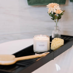 Calyan Wax Co Lavender and Bergamot candle scent diffusion image highlights long-lasting fragrance