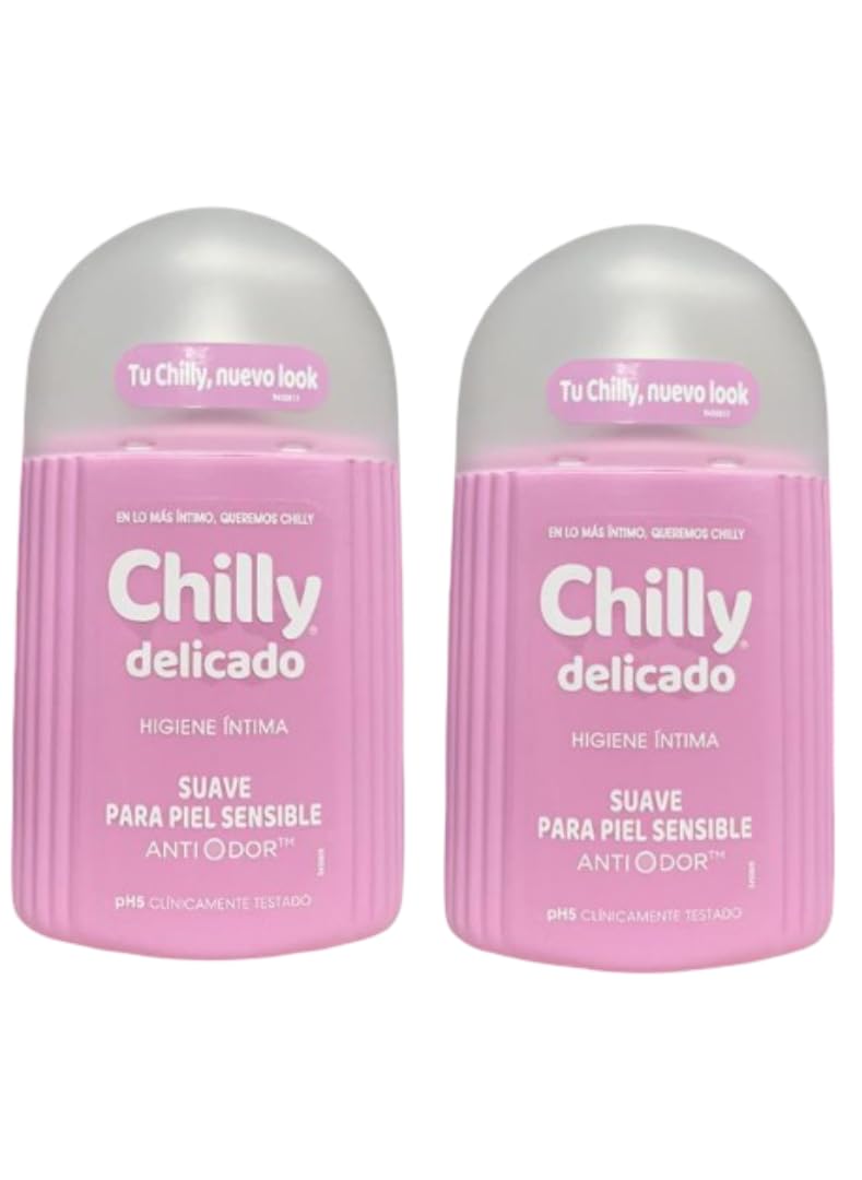 Chilly Lenitive Formula bottle pour, gentle cleanse for sensitive skin.