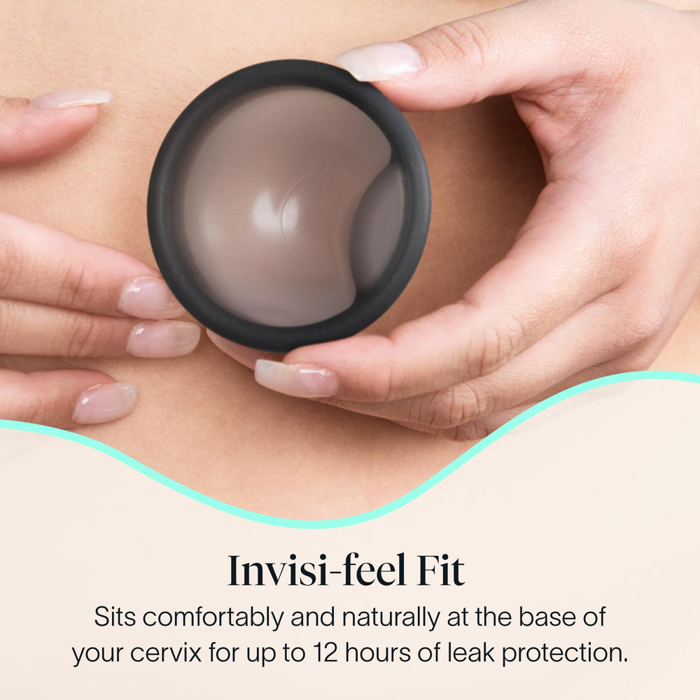 Cora Menstrual Disc Charcoal open pack highlights discreet design for quick use.
