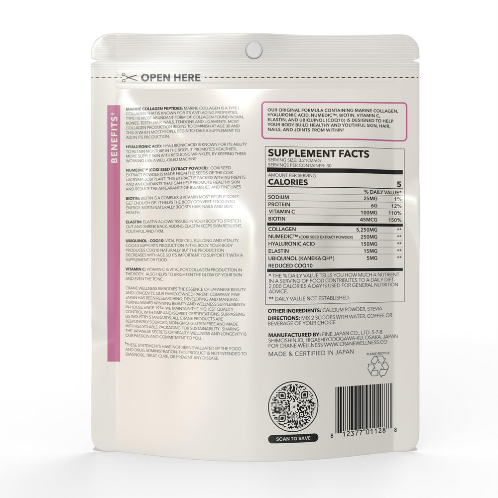 Radiant Renew powder dissolving in water for quick daily hydration.