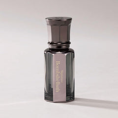 Daniel's Truth roll-on bottle featuring Bombshelluth scent ideal for daily wear and skin-friendly fragrance.