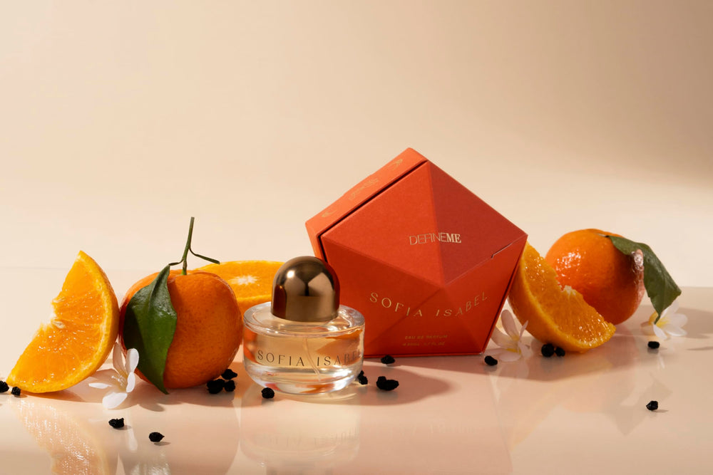 Daily ritual boost with DefineMe Sofia Isabel gourmand fragrance.