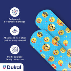 Dukal Stat Strip easy opening wrapper close-up highlights nurse-friendly packaging