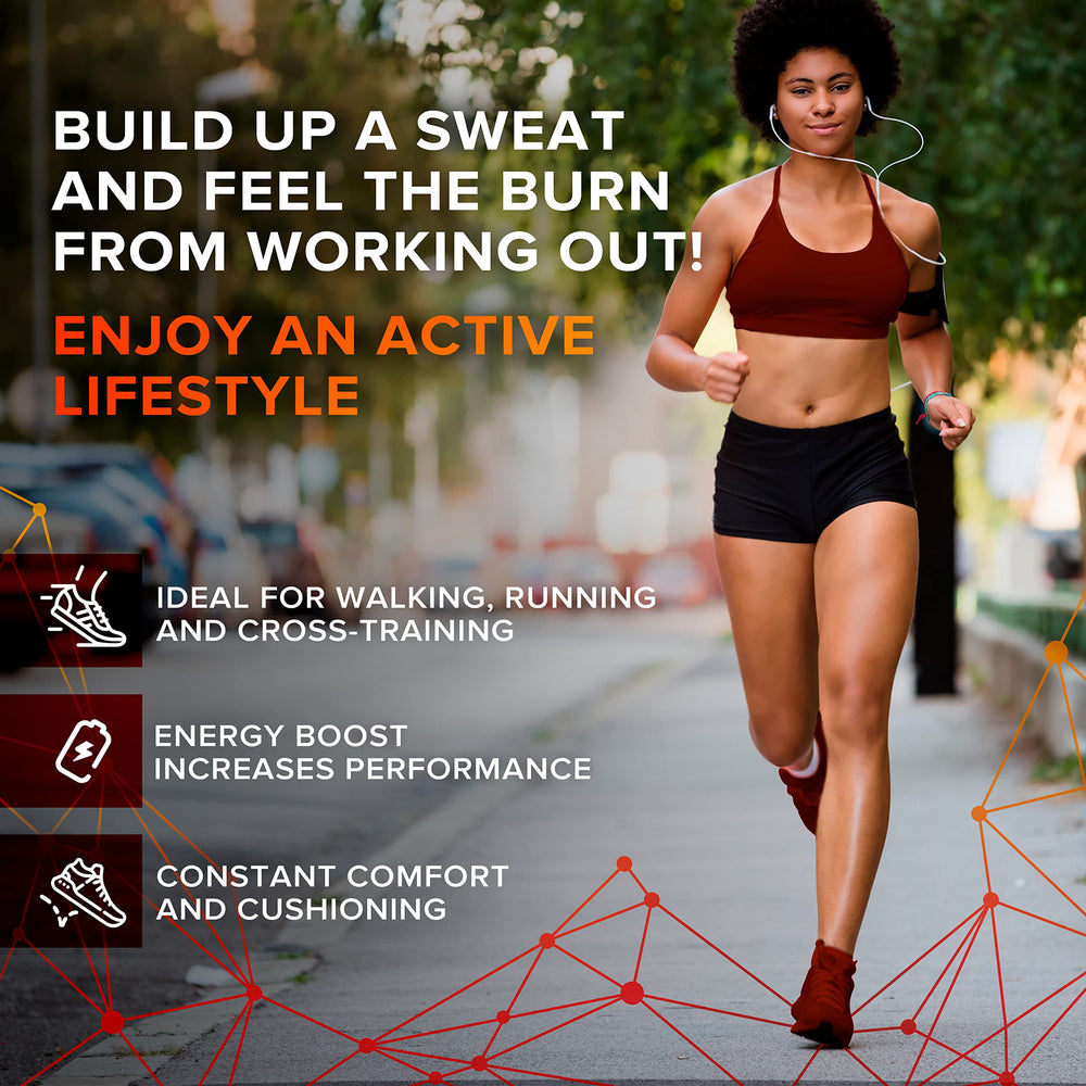 EASYFEET moisture management layer keeps feet dry and fresh during workouts.