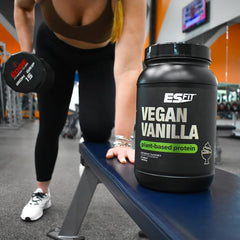ES FIT measuring spoon with protein powder for daily protein goals