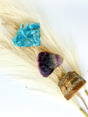ESOTHERIC Blue Apatite crystal aids manifestation, intuition, and communication.