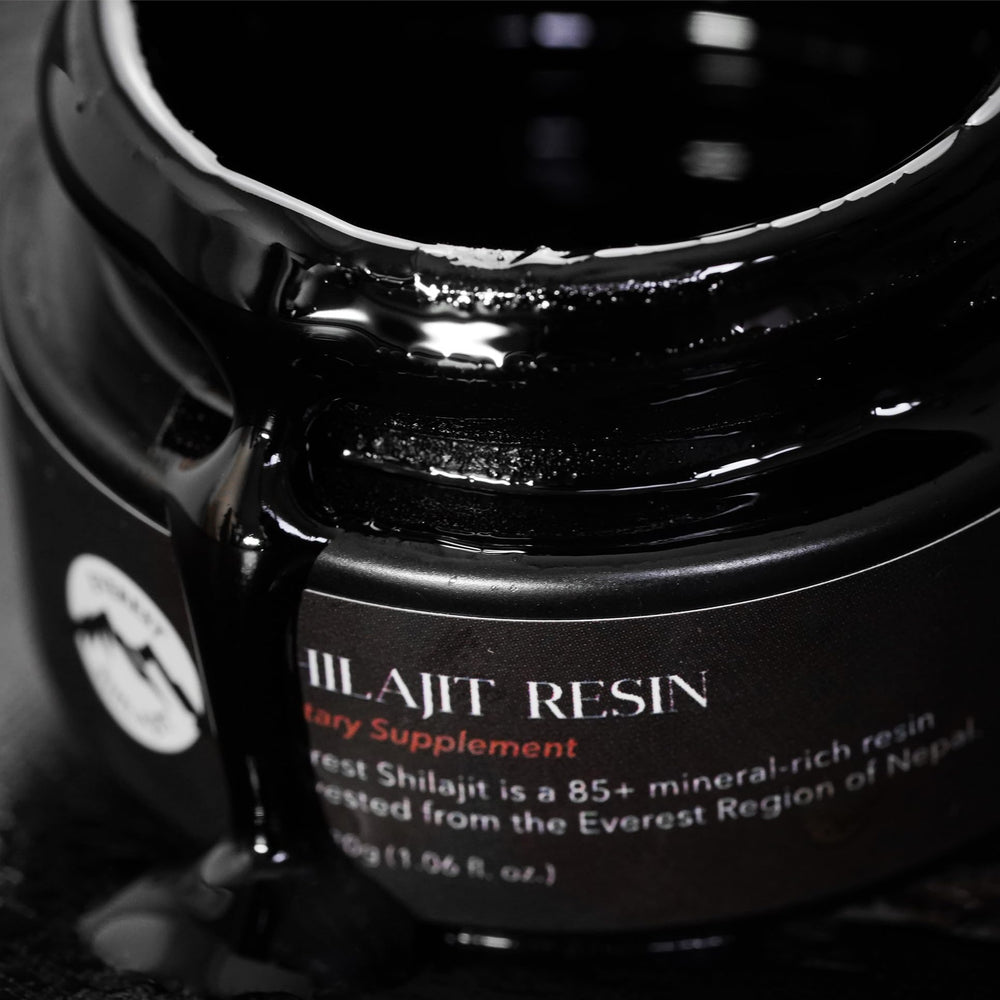 Everest Shilajit Resin lab-test certificate visible with batch label