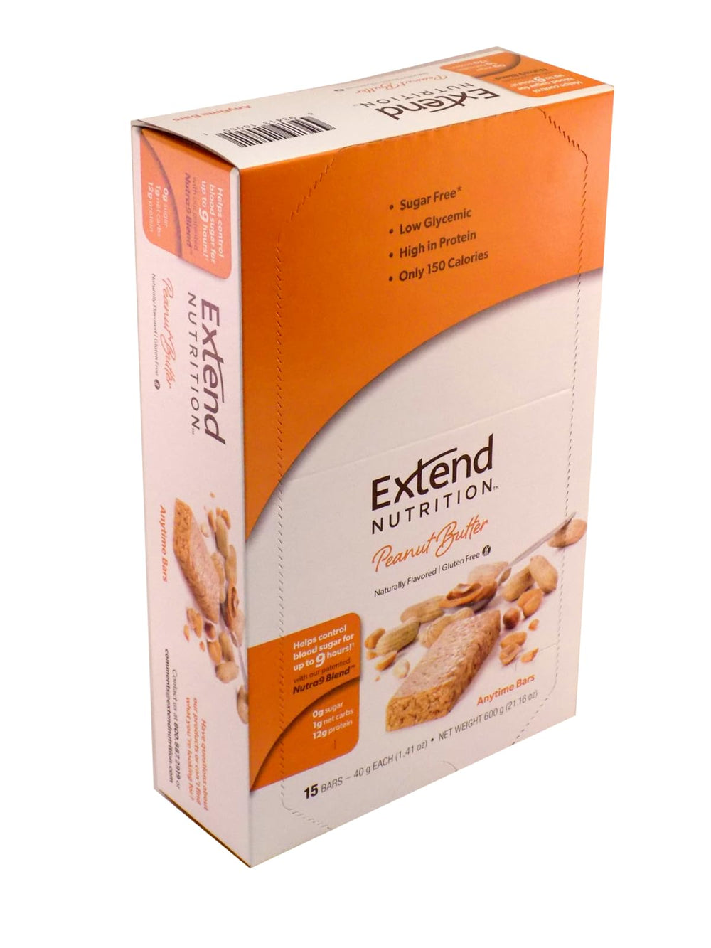 Athlete with Extend Bar Peanut Butter Sugar-Free Protein Bar during training