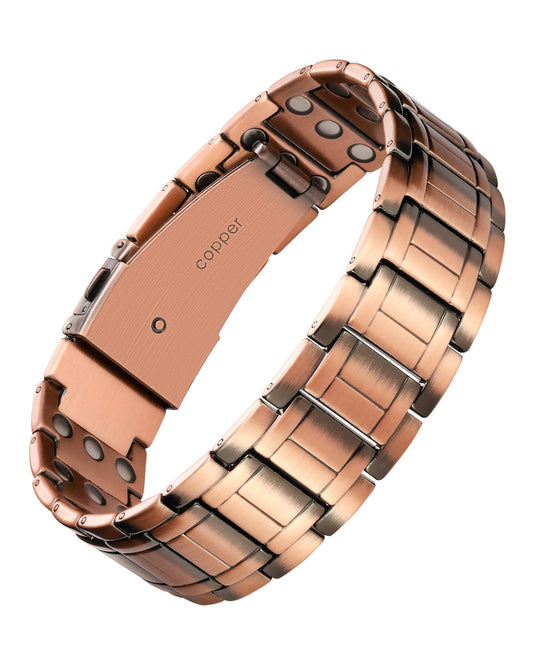 Feraco copper bracelet magnified close-up shows 3800 Gauss magnets for daily comfort.