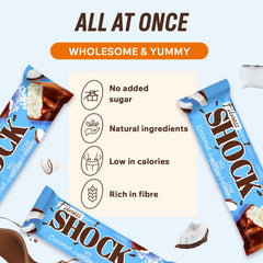 FitnesSHOCK coconut bars at the desk, ideal coffee break.
