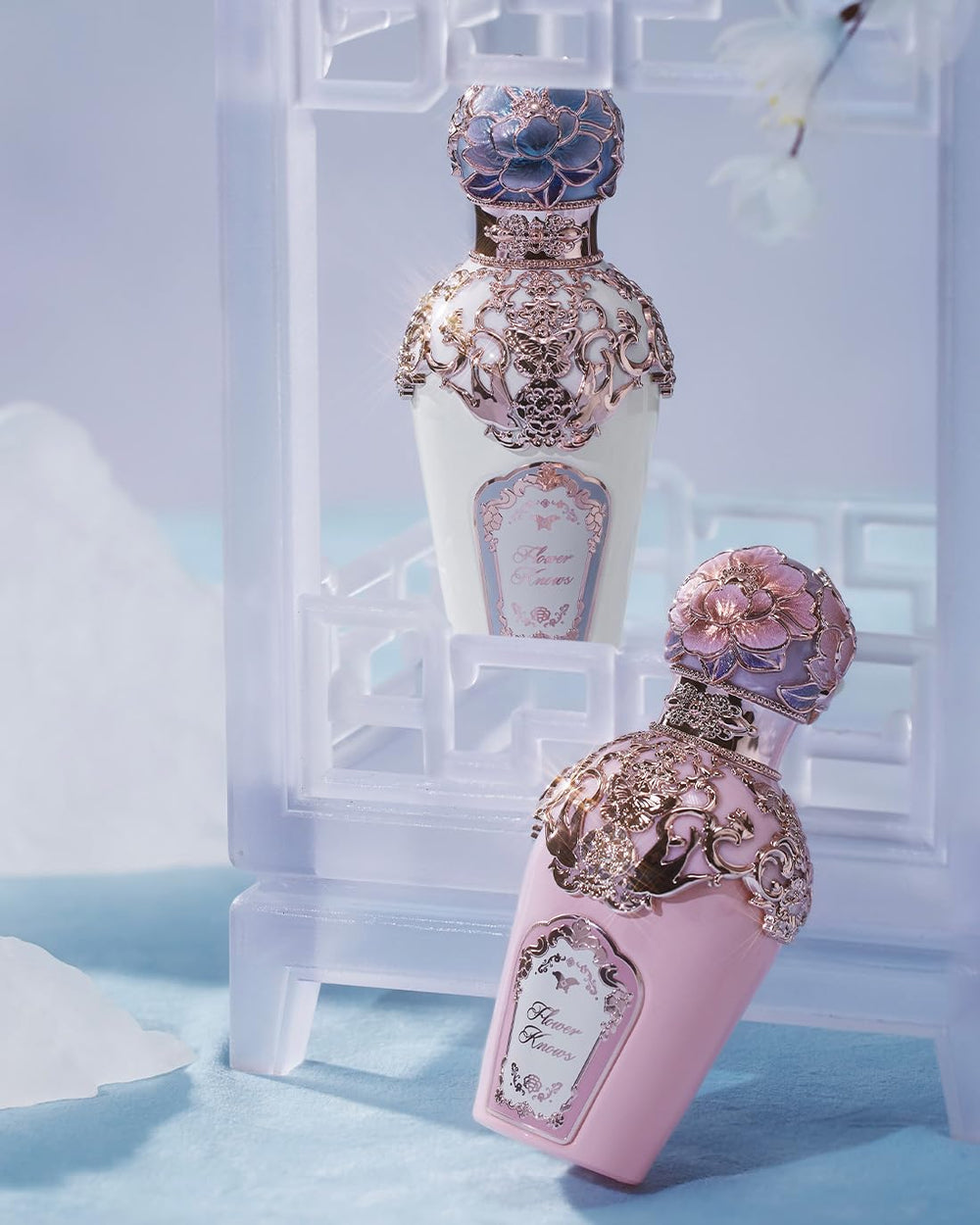 Flower Knows Snowy Gardenia top notes bergamot and pear for a bright, uplifting start