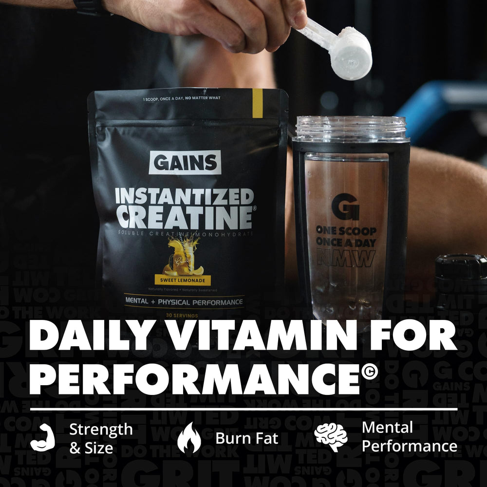 Gains in Bulk Creatine powder in shaker bottle demonstrates smooth blending