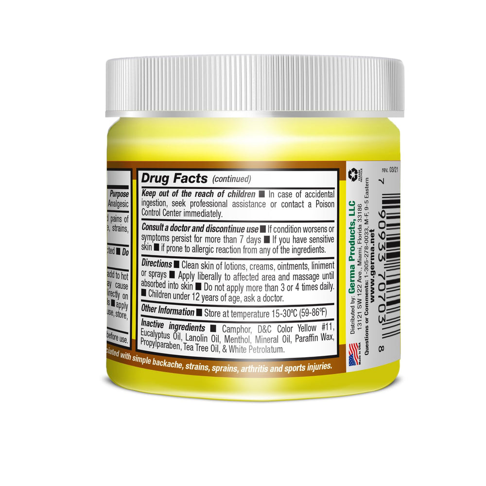 Germa Manteca Ubre Plus ointment texture close-up in yellow balm