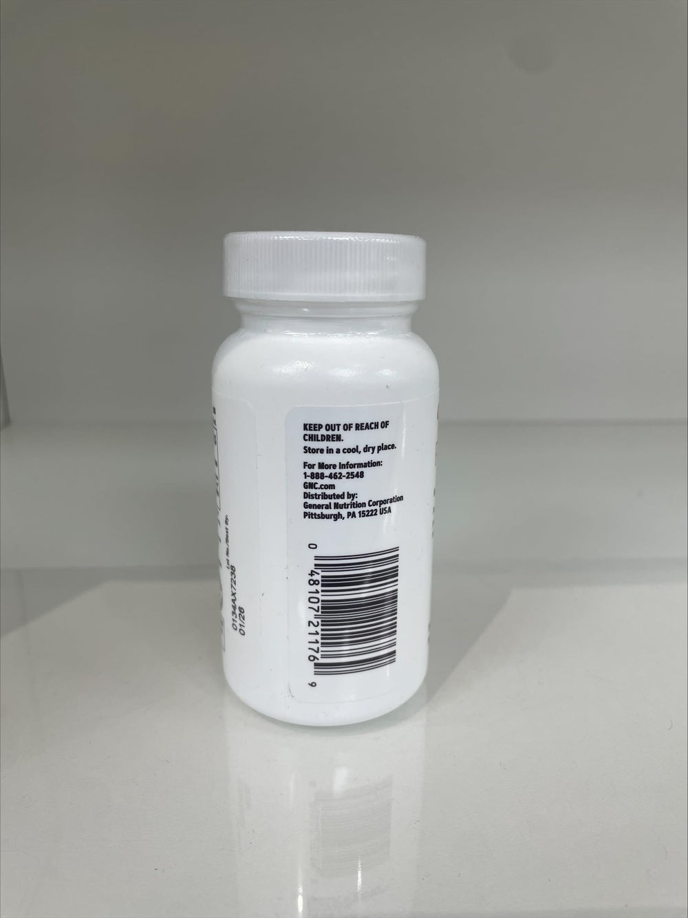 GNC Pycnogenol packaging shot showing convenient capsule format for daily use.