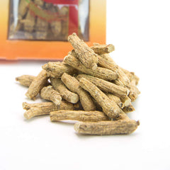 Hsus American ginseng roots steeping to release a rich aroma.