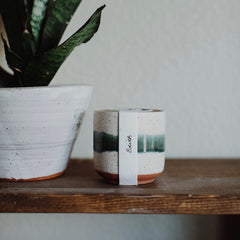 Wildflower scent creates a calming ambience