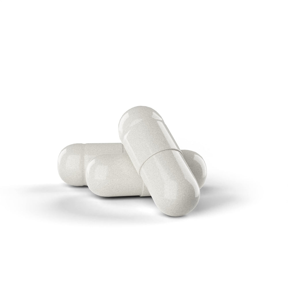 IP6 Gold capsules closeup showcases clean, excipient-free capsules for quality.