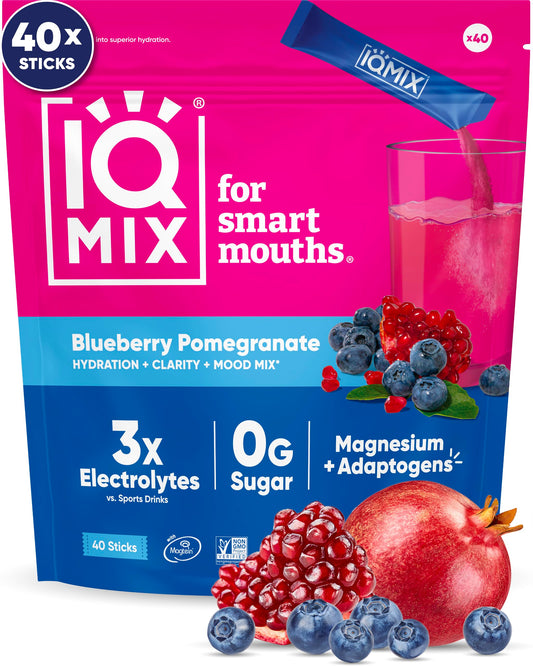 IQMIX hydration packet dissolving in water for quick hydration and focus