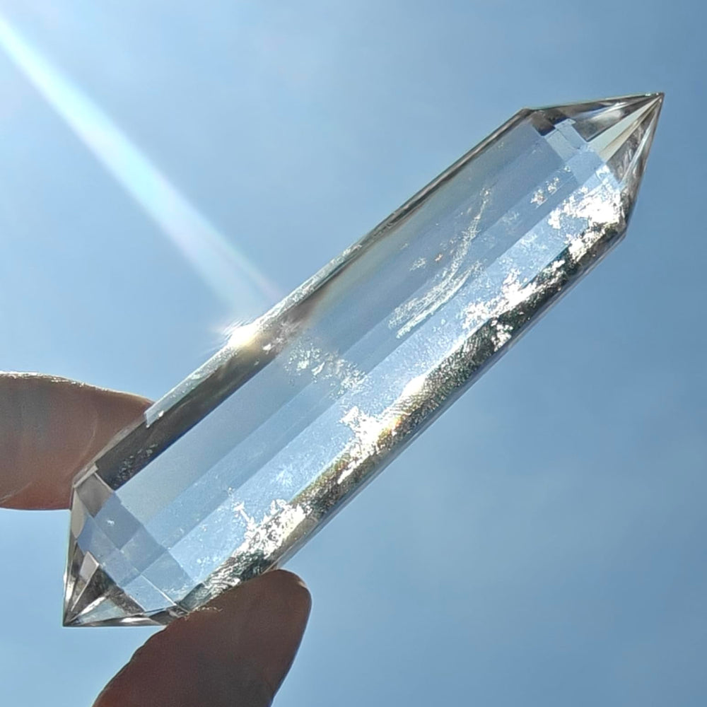 jdflying Vogel crystal wand 12-face clear quartz used in Reiki energy work