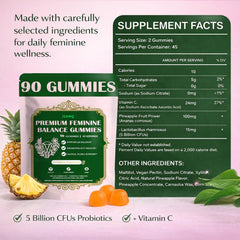 Pineapple-flavored JianQ gummies beside a glass of water for easy daily use.