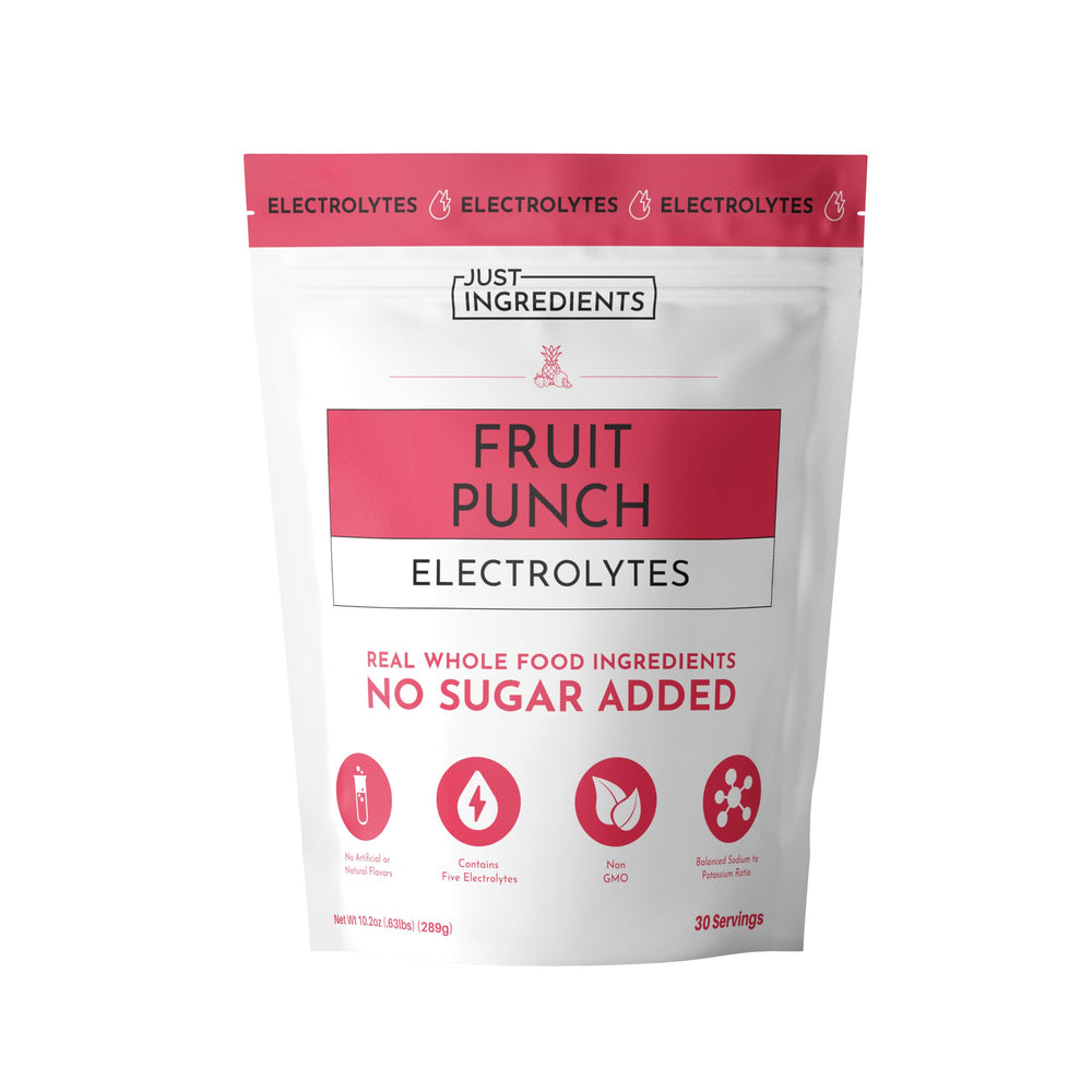 JUST INGREDIENTS Fruit Punch bottle pour demonstrates quick hydration on the go.