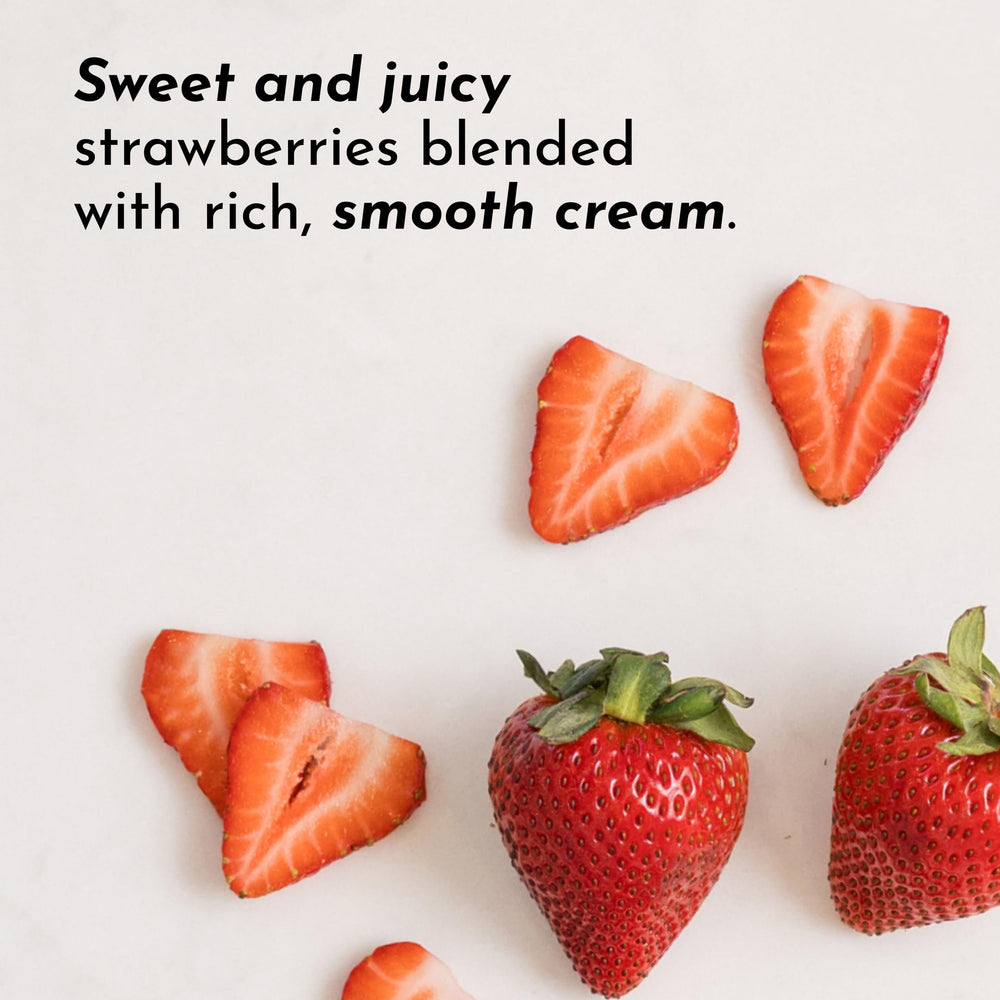 JUST INGREDIENTS Strawberries & Cream Protein Powder scoop demonstrates easy portioning for daily energy