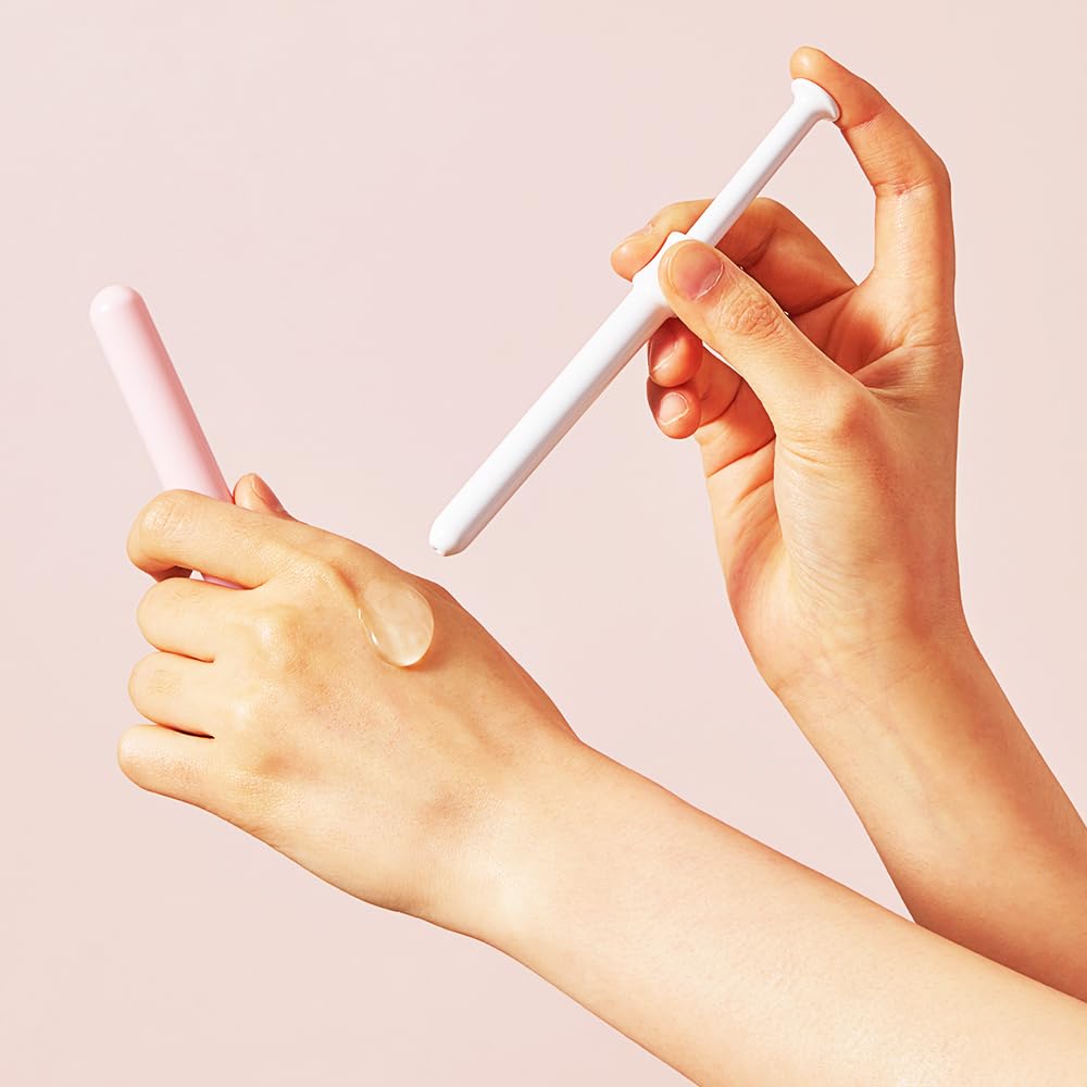 LACTOMORE Ultra Silk Gel packaging shows a convenient 10-piece box.