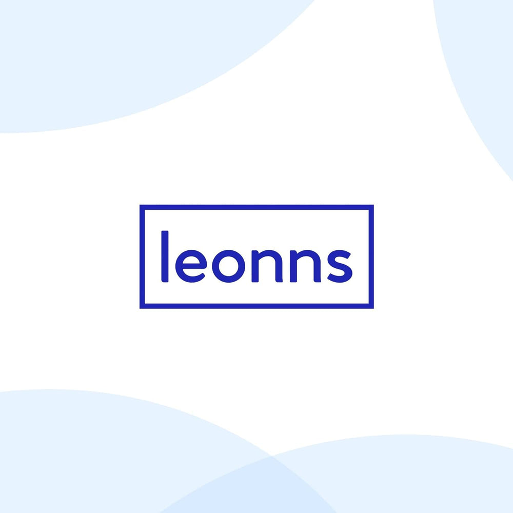 LEONNS knee pad with three strap sizes ensures versatile fit.
