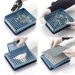 Each capsule holds 540 to 1080 mg depending on powder density.