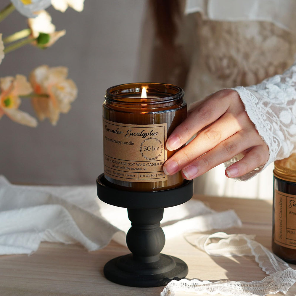 Liofeve Lavender Eucalyptus candle scent fills the room quickly for relaxation