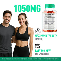 LIVORKA Keto IQ Gummies pour demonstrates easy serving.