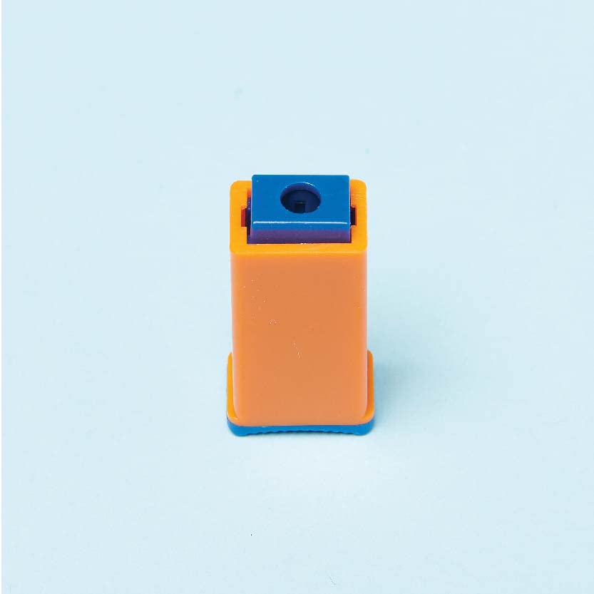 Medline EvenCare lancets shown with G2 monitor compatibility.