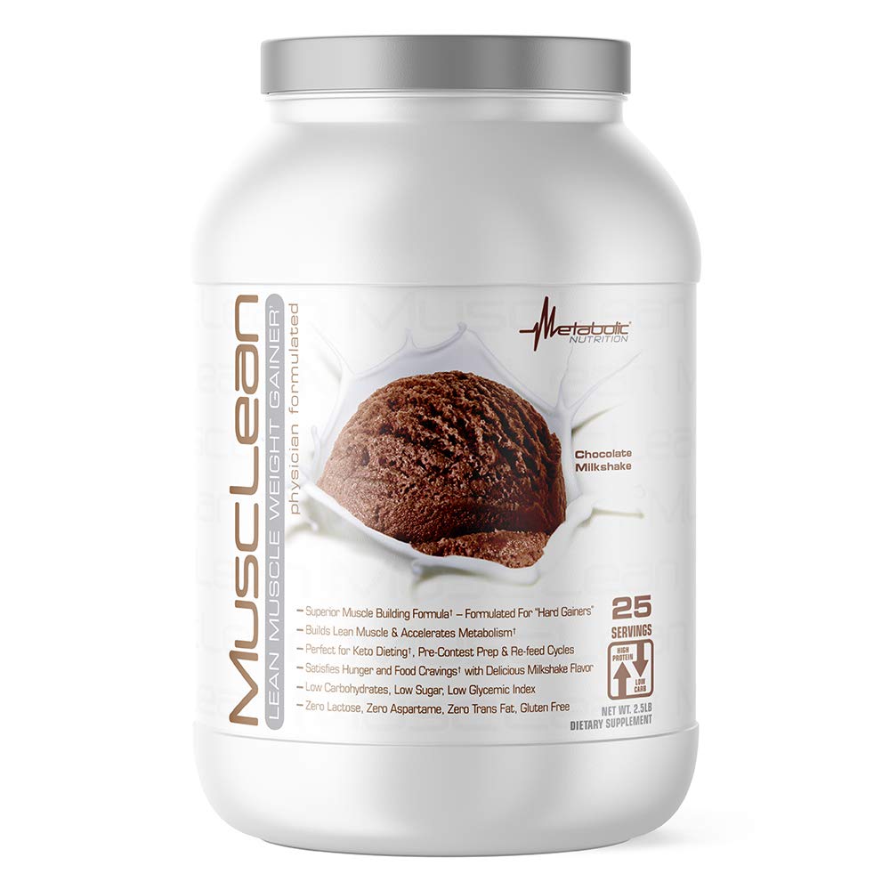 MusClean chocolate shake being poured for a high-protein keto meal.