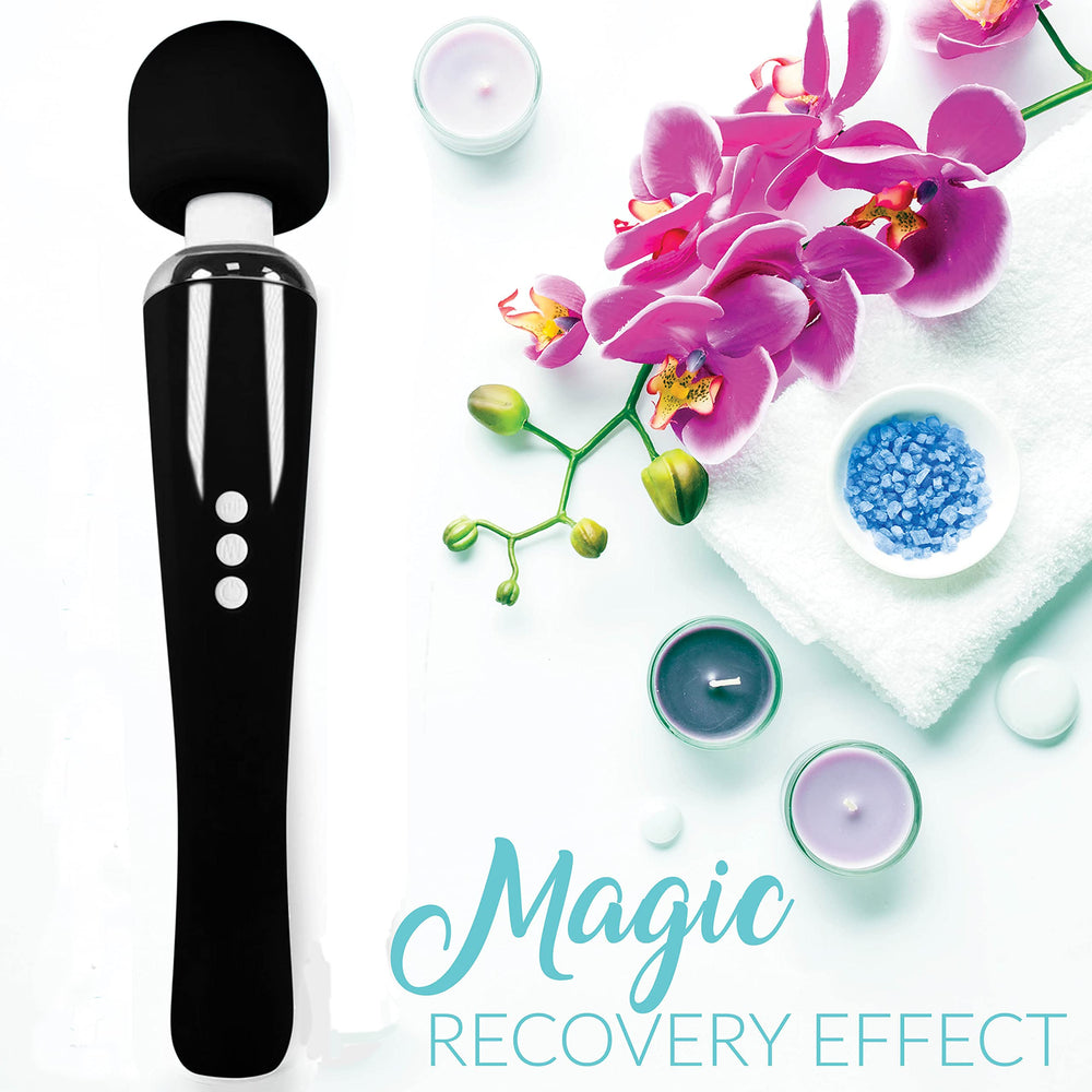 Metooka massager ergonomic grip for steady handling during use.