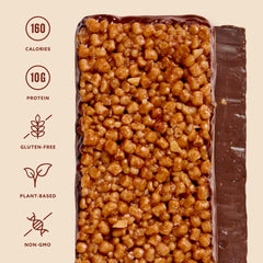 Mezcla creamy almond butter layer complements hazelnut chocolate.
