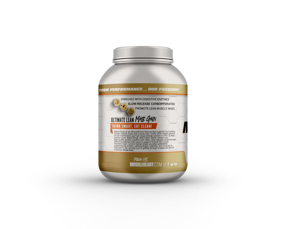 MUSCLEOLOGY Weight Gainer chocolate shake pour after mixing