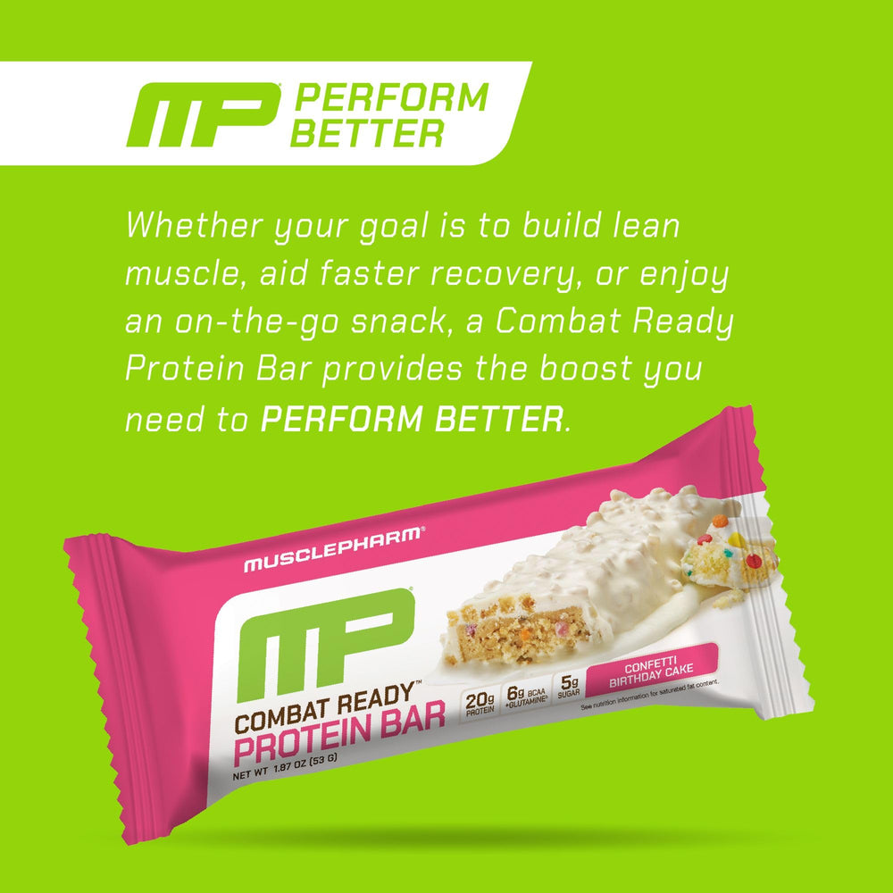 MusclePharm Combat Ready texture closeup reveals chewy and crispy layers
